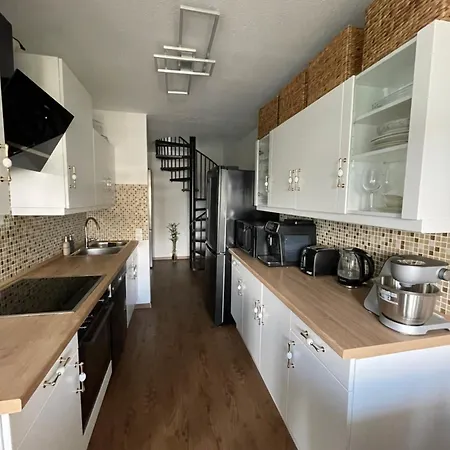 Ein Privates Zimmer In Einer Wohngemeinschaft Kwatera prywatna *